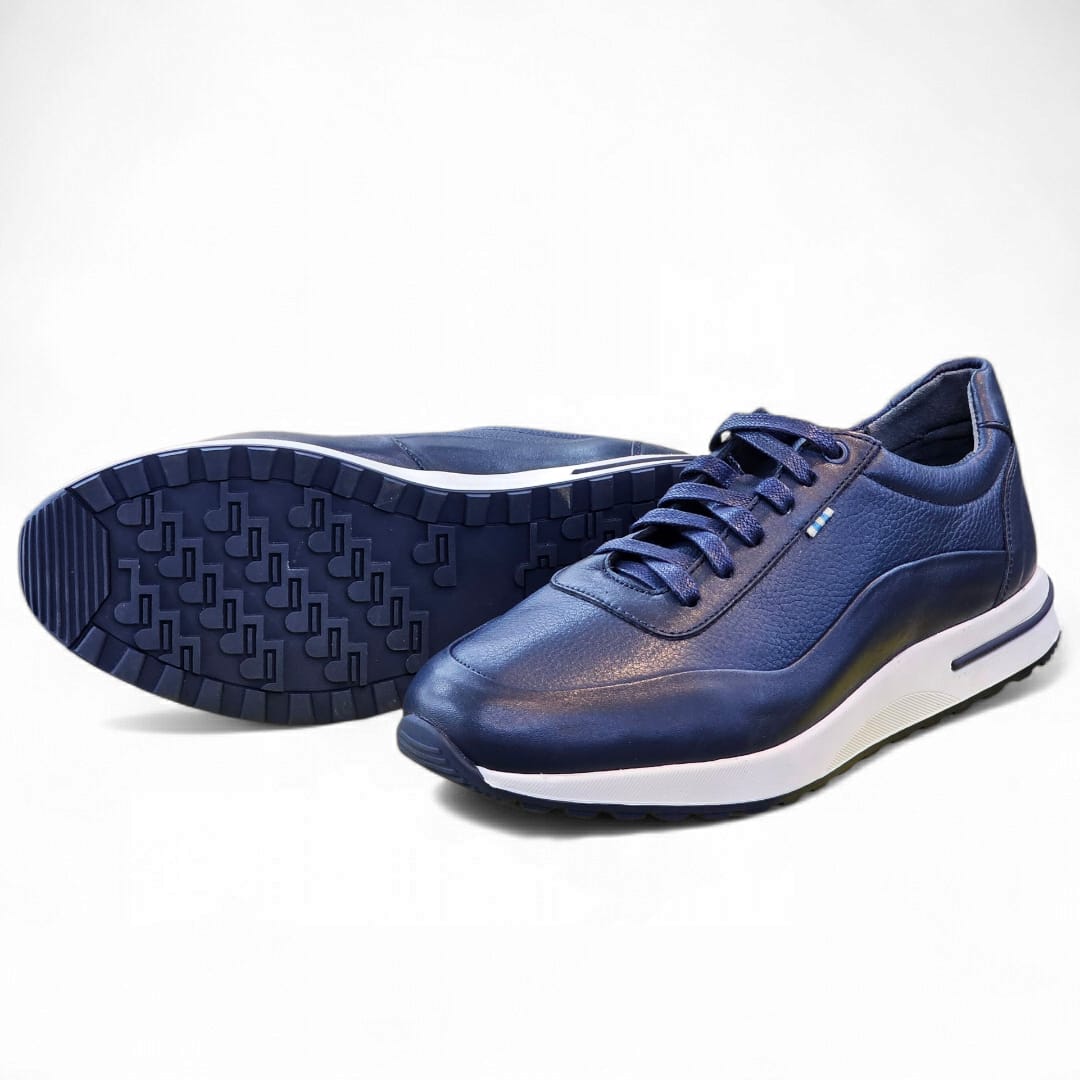 BASKET EN CUIR