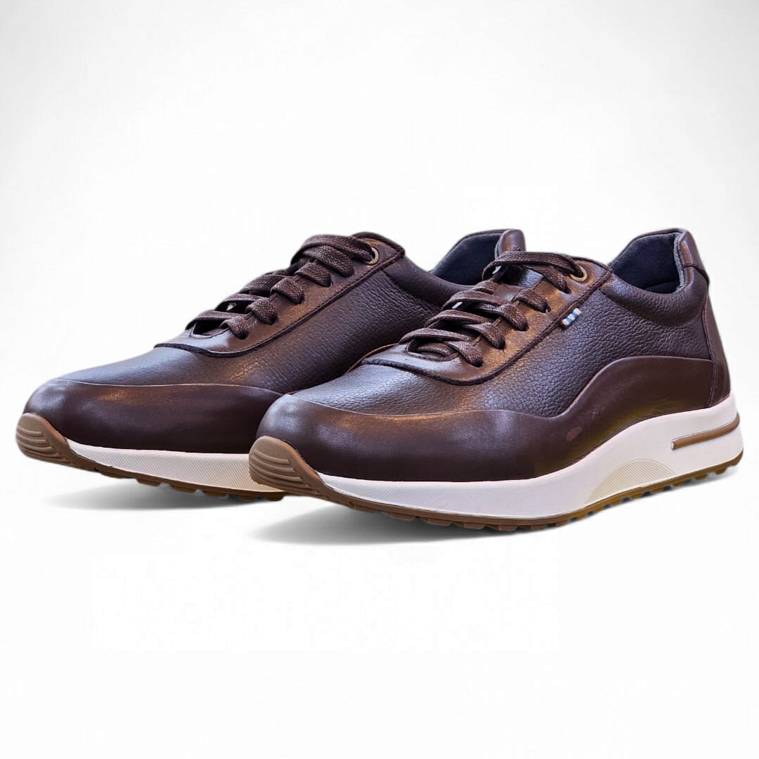 BASKET EN CUIR